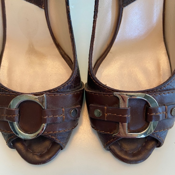 RARE Vintage Christian DIOR size 38 Women’s leather CD logo brown peep toe pumps - Picture 2 of 4